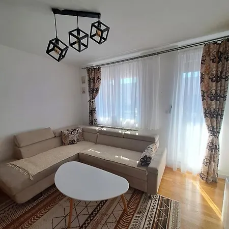 Apartment Stan Na Dan Iv Lukavica